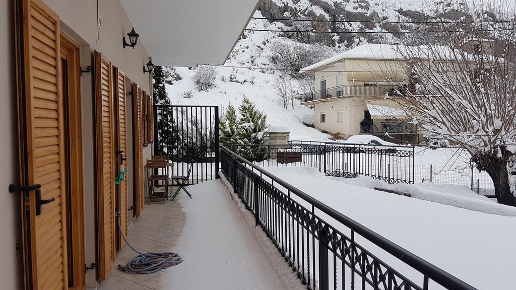 Cave Apartments Ioannina Exterior photo